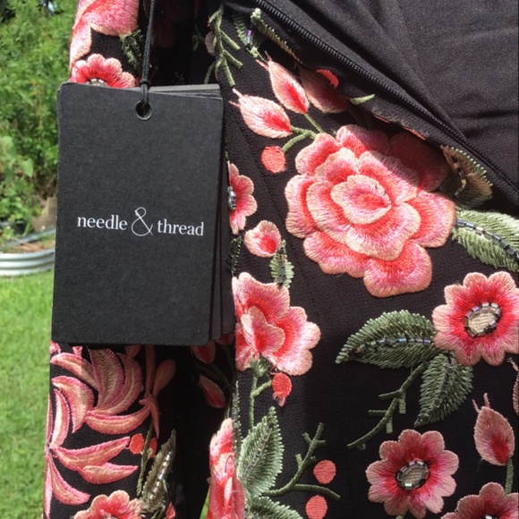 Vintage needle &thread embroidered Dress with under slip - Picture 6 of 12